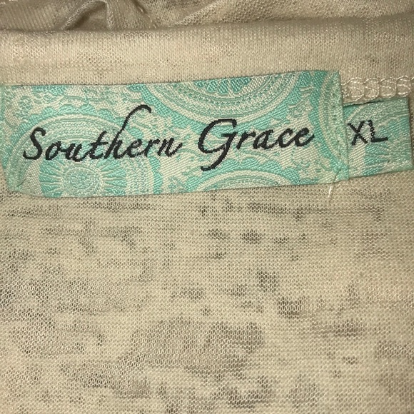 Southern Grace Long Sleeved T-shirt - Picture 4 of 4